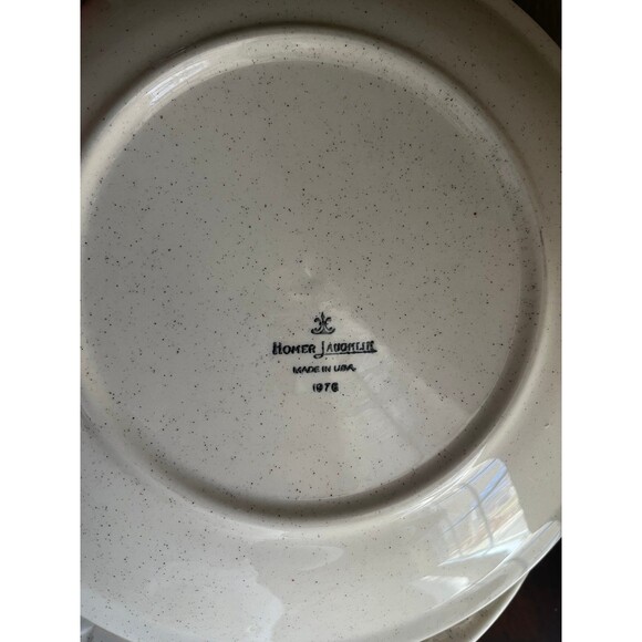 Set of 8 Homer Laughlin Sandstone Grenada Dinner Plates - Picture 3 of 4
